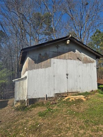 273 Old Gilliam Springs Road SW, Cartersville, GA 30120
