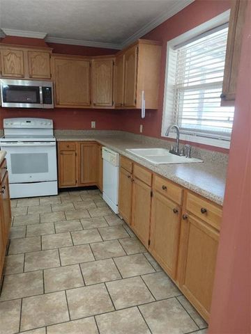 273 Old Gilliam Springs Road SW, Cartersville, GA 30120