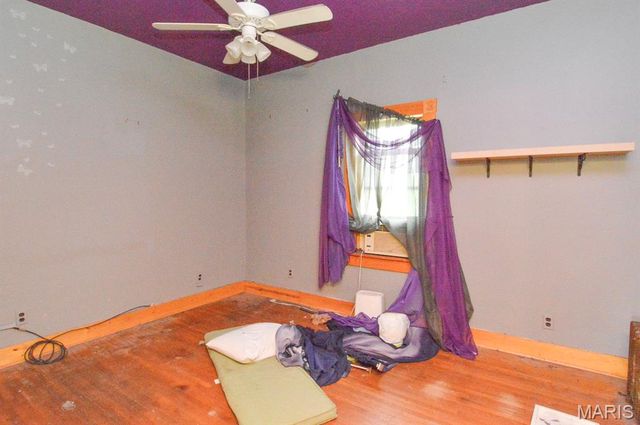 2117 Edison Avenue, Granite City, IL 62040