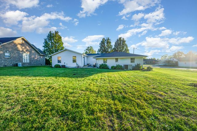 121 Fitch Avenue, Winchester, KY 40391