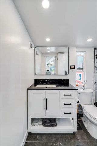 478 Saint Anns, Laguna Beach, CA 92651