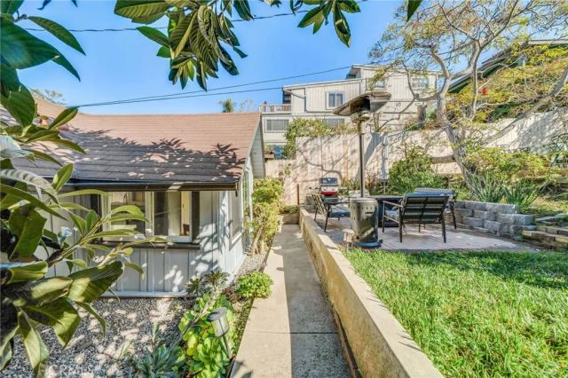 478 Saint Anns, Laguna Beach, CA 92651