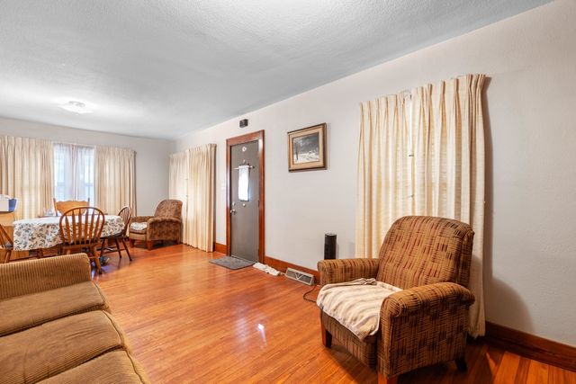 528 N Martinson, Wichita, KS 67203