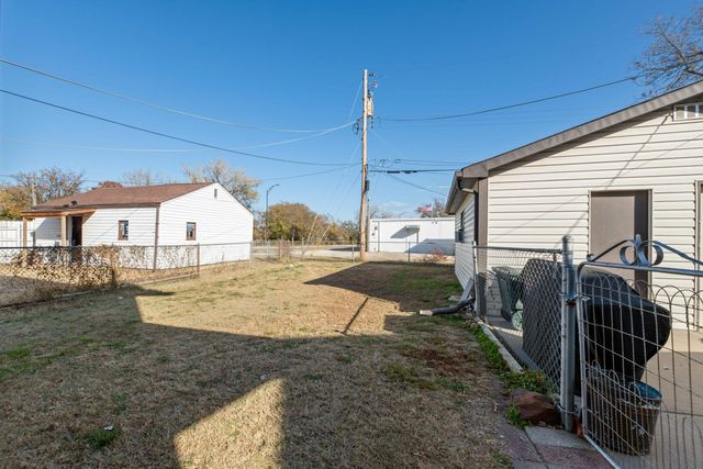 528 N Martinson, Wichita, KS 67203