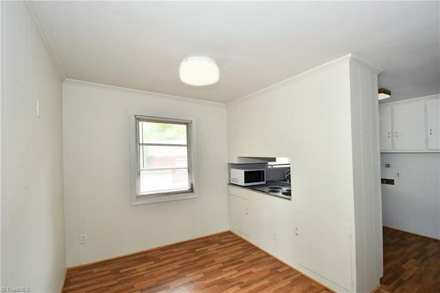 6132 Arden Drive, Clemmons, NC 27012