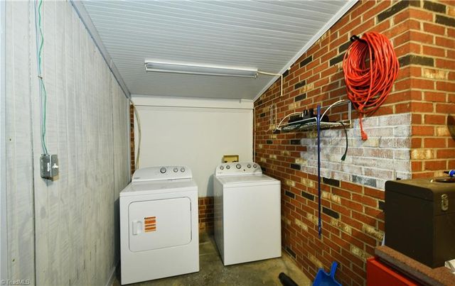 6132 Arden Drive, Clemmons, NC 27012