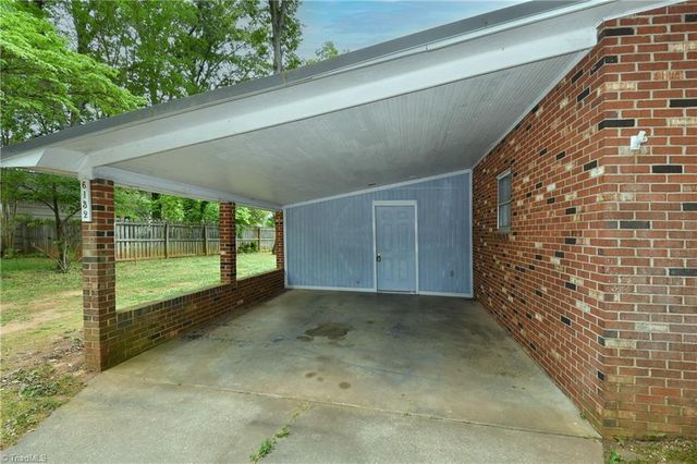 6132 Arden Drive, Clemmons, NC 27012