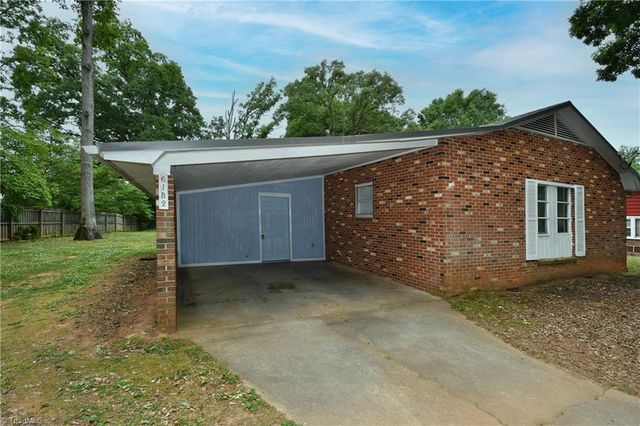 6132 Arden Drive, Clemmons, NC 27012
