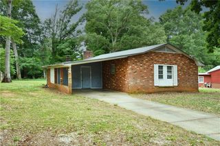 6132 Arden Drive, Clemmons, NC 27012