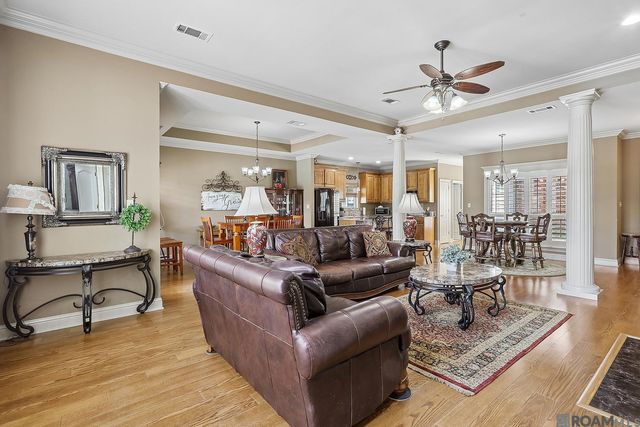 2061 Cypress Cove Ave, Zachary, LA 70791