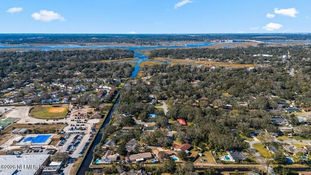 705 NEPTUNE Lane, Neptune Beach, FL 32266