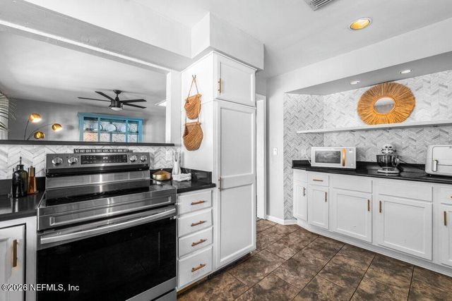 705 NEPTUNE Lane, Neptune Beach, FL 32266