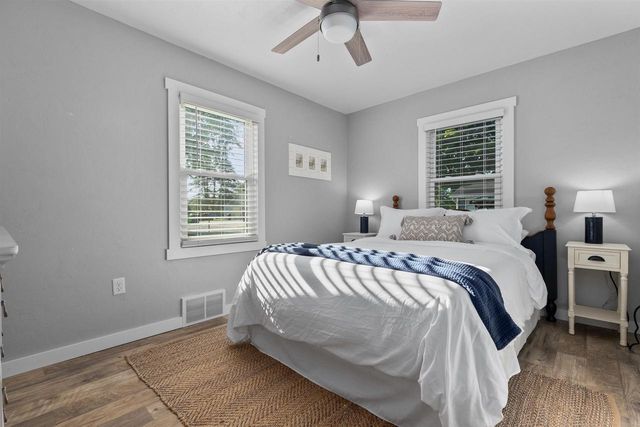 8052 KOLODZIK ROAD, Winneconne, WI 54986