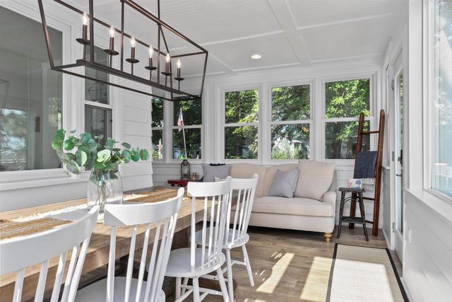 8052 KOLODZIK ROAD, Winneconne, WI 54986