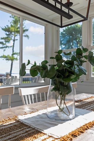 8052 KOLODZIK ROAD, Winneconne, WI 54986