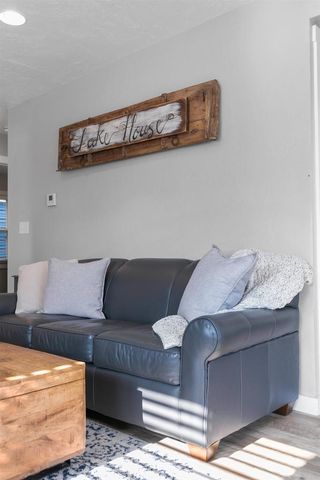 8052 KOLODZIK ROAD, Winneconne, WI 54986