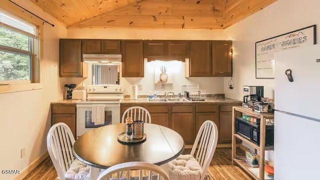 122 Quail Roost Drive, Cosby, TN 37722