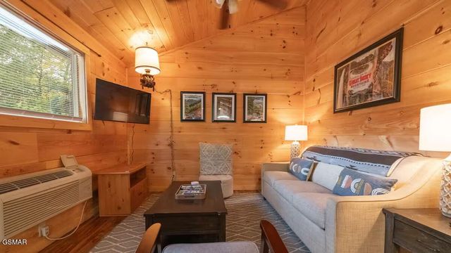 122 Quail Roost Drive, Cosby, TN 37722