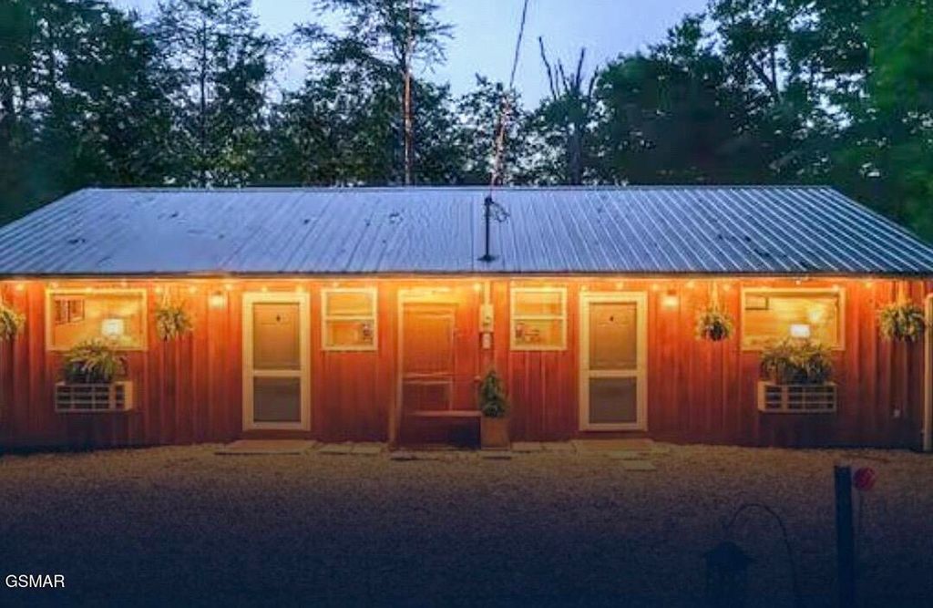 122 Quail Roost Drive, Cosby, TN 37722