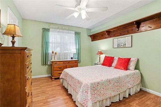 2122 Timber Lane, Snellville, GA 30078