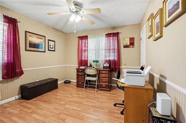 2122 Timber Lane, Snellville, GA 30078