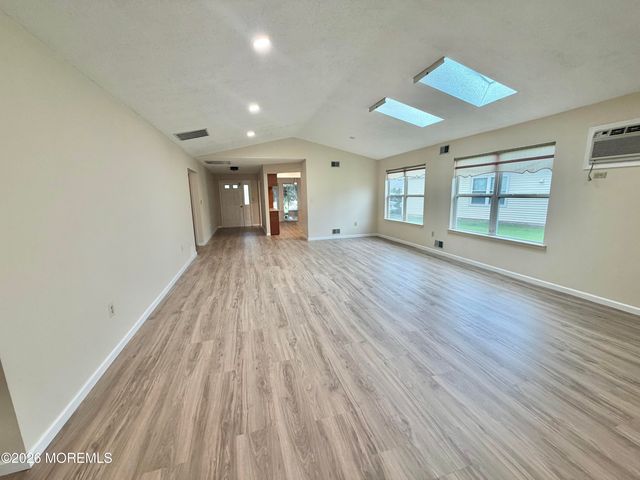 61 Peasley Drive, Marlboro, NJ 07746