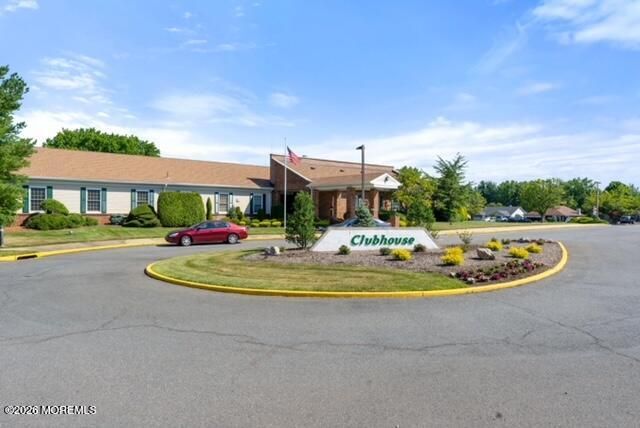 61 Peasley Drive, Marlboro, NJ 07746