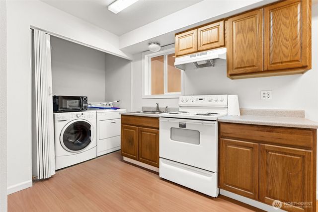 10410 206th Avenue E, Sumner, WA 98391