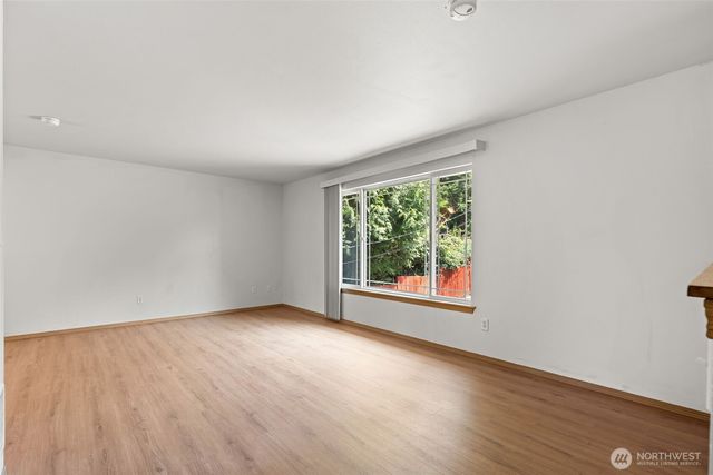 10410 206th Avenue E, Sumner, WA 98391