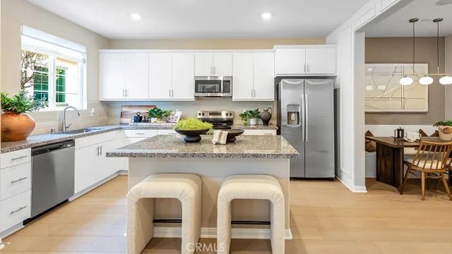 1743 Phantom Lane, Rialto, CA 92376