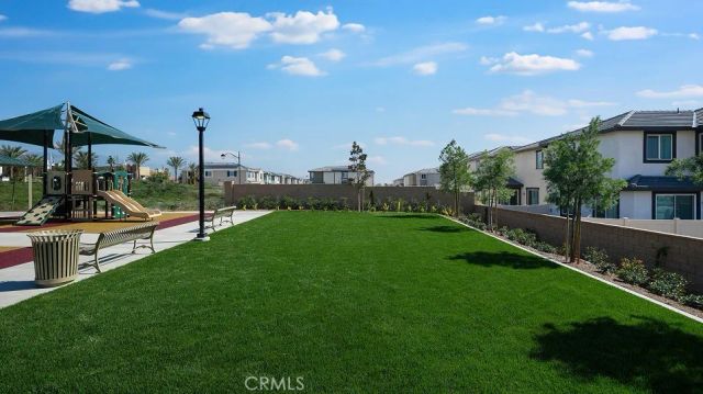 1743 Phantom Lane, Rialto, CA 92376