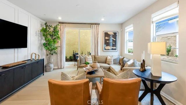 1743 Phantom Lane, Rialto, CA 92376