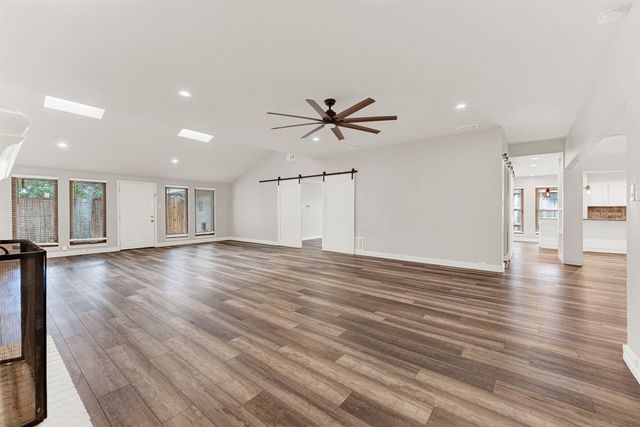 16801 Thomas Chapel Drive, Dallas, TX 75248