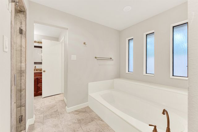16801 Thomas Chapel Drive, Dallas, TX 75248