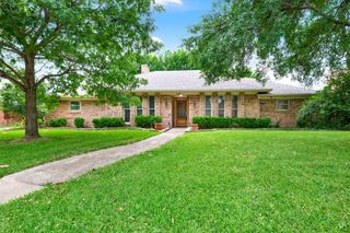 16801 Thomas Chapel Drive, Dallas, TX 75248