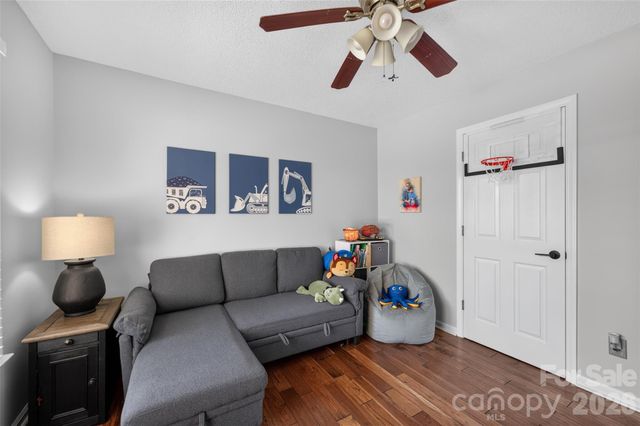 2 Hunters Creek Lane, Granite Falls, NC 28630