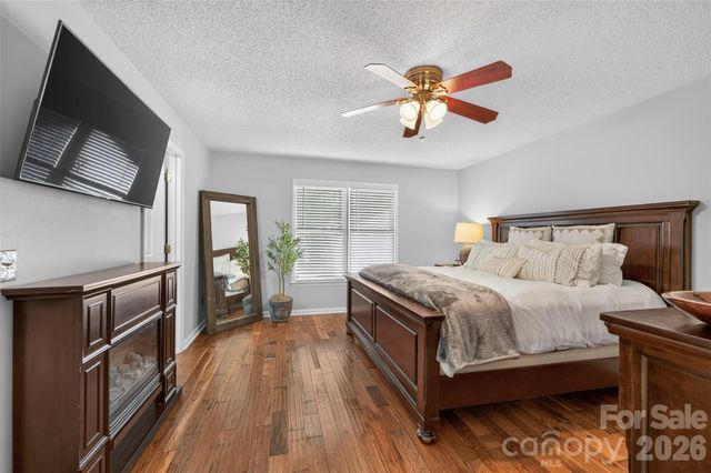 2 Hunters Creek Lane, Granite Falls, NC 28630