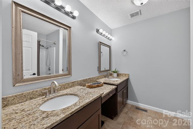 2 Hunters Creek Lane, Granite Falls, NC 28630