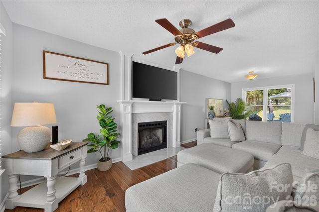 2 Hunters Creek Lane, Granite Falls, NC 28630