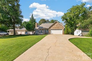 2 Hunters Creek Lane, Granite Falls, NC 28630