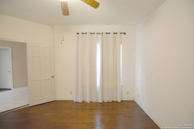 7711 Terra Manor, Boerne, TX 78015