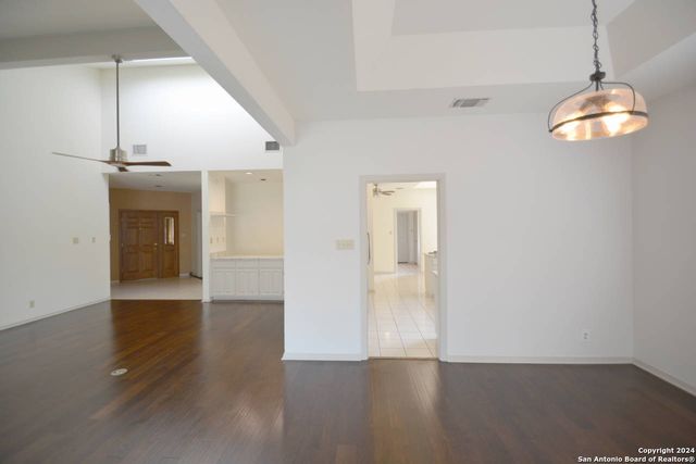 7711 Terra Manor, Boerne, TX 78015