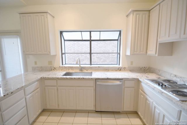 7711 Terra Manor, Boerne, TX 78015