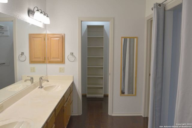 7711 Terra Manor, Boerne, TX 78015