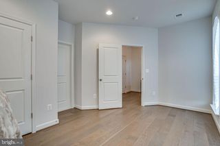 518 TRIGGERFISH DR, Oxon Hill, MD 20745