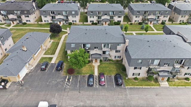 1311 N Baldwin Court 3A, Palatine, IL 60074
