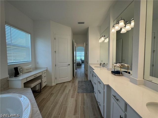6082 Artisan CT, Ave Maria, FL 34142