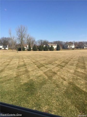 21716 N Lyon Trail, South Lyon, MI 48178