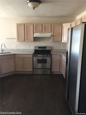 21716 N Lyon Trail, South Lyon, MI 48178