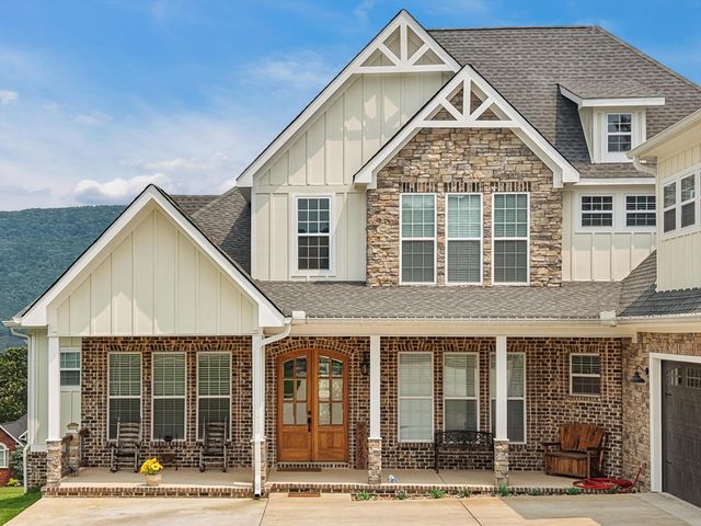 300 Skyhigh Drive, Dunlap, TN 37327